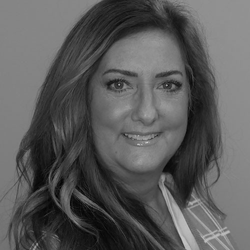 Headshot of Lisa Forbes