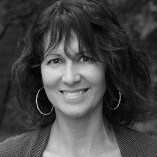 Headshot of Kate Harmon